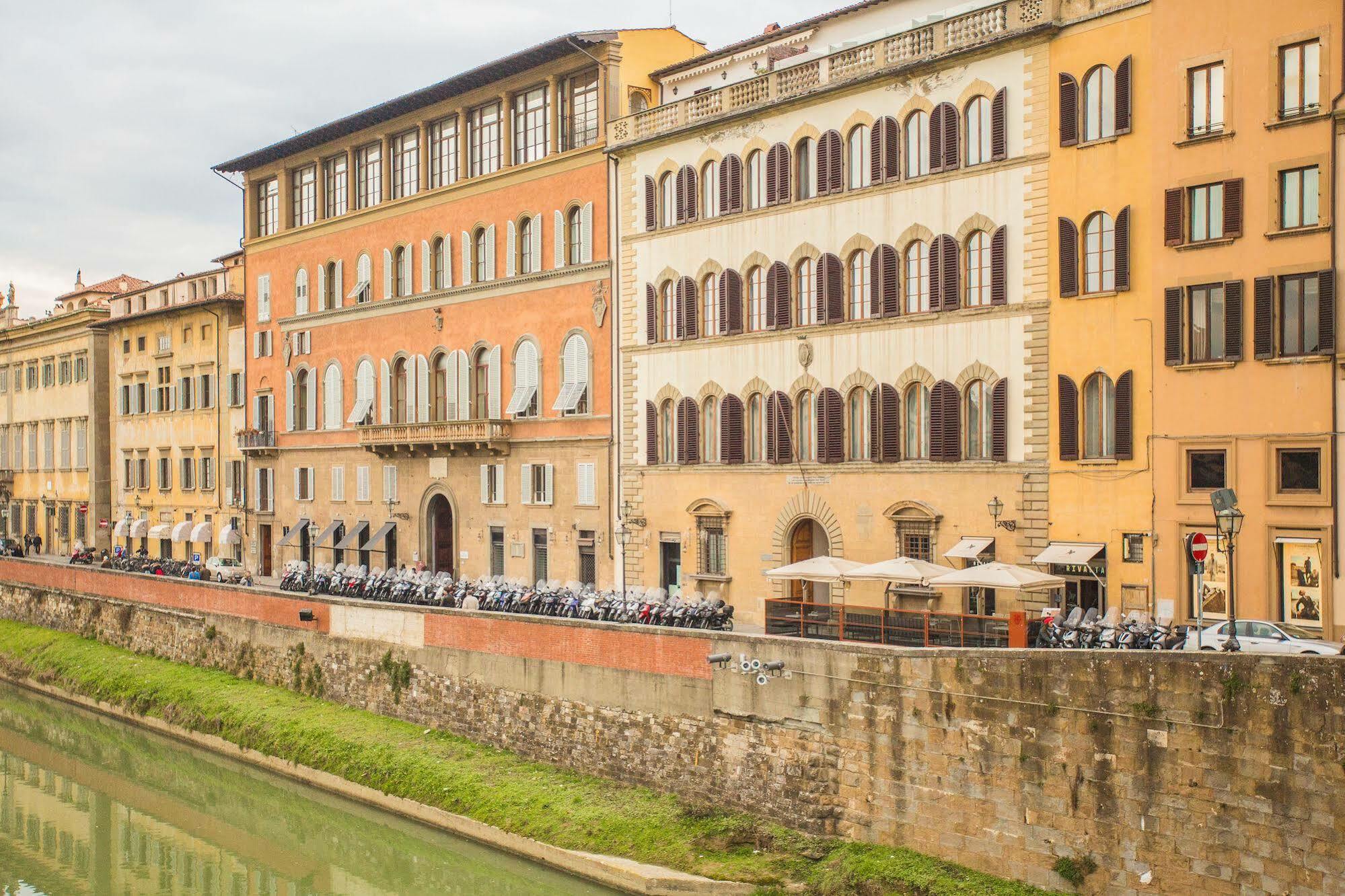 Palazzo Alfieri Residenza D'epoca - Alfieri Collezione Hotel 4*